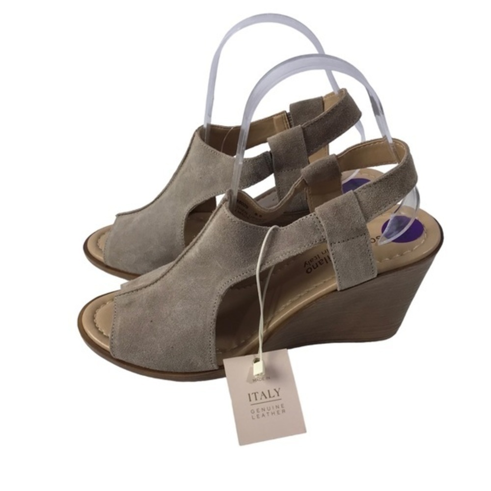 New with tag  Sophia Milano Wedge Sandal size 8.5 , taupe